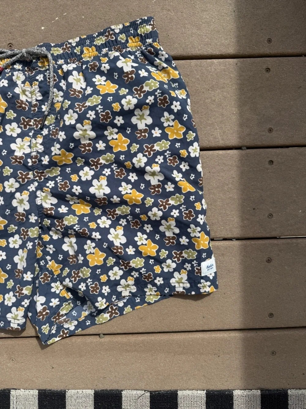 Katin navy swim